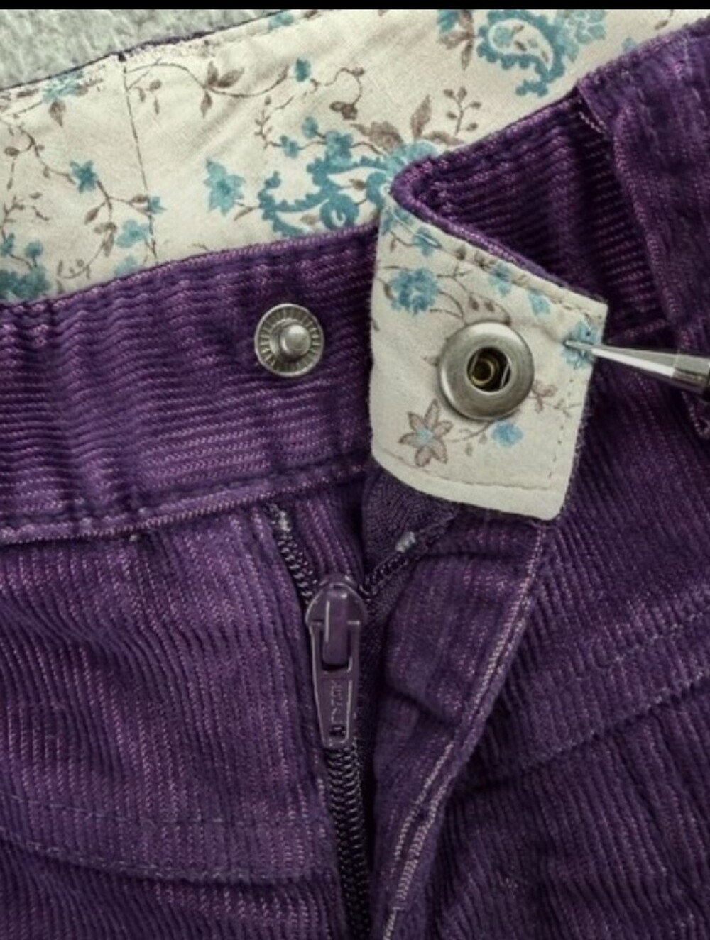 Athleta Deep Purple Corduroy Pants. Size 2 But Fits Like A 4 . Bootcut . - Picture 6 of 10